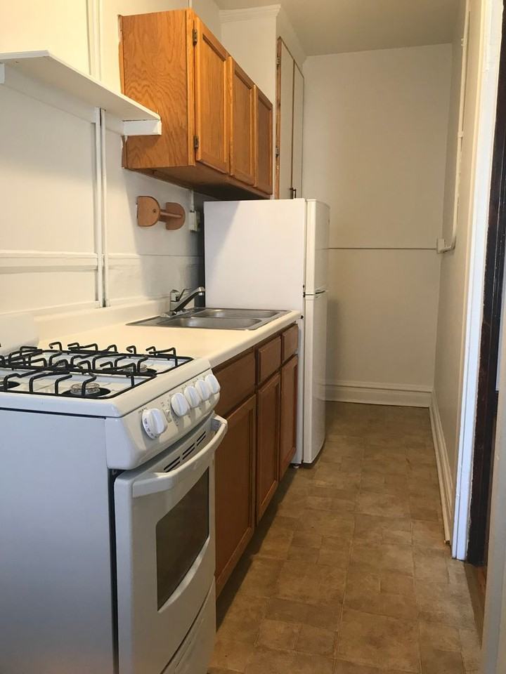 Loring Manor (1512) - Photo 5 of 14