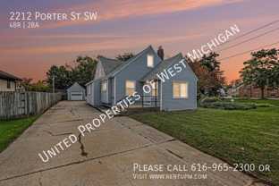 2212 Porter St Sw - Photo 1 of 1