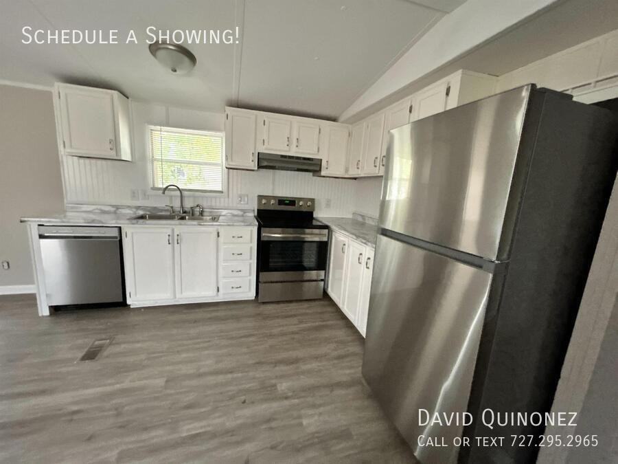 5716 Heather View Lane - Photo 2 of 15