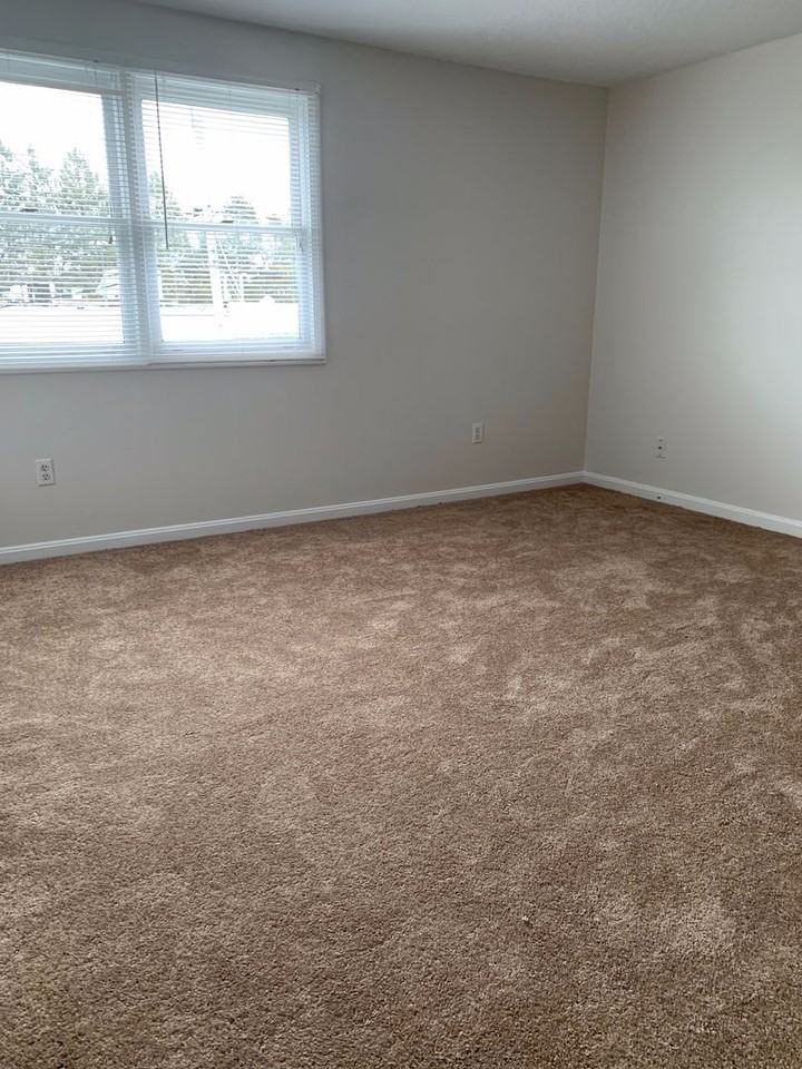 River Grove Apartments - Photo 4 of 11