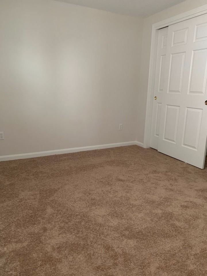 River Grove Apartments - Photo 7 of 11