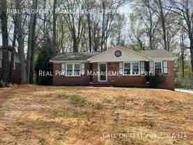 2825 Wedgefield Dr - Photo 1 of 1