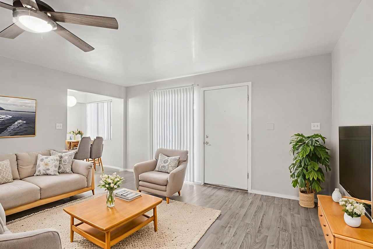 Marquee Apartments - Photo 3 of 9