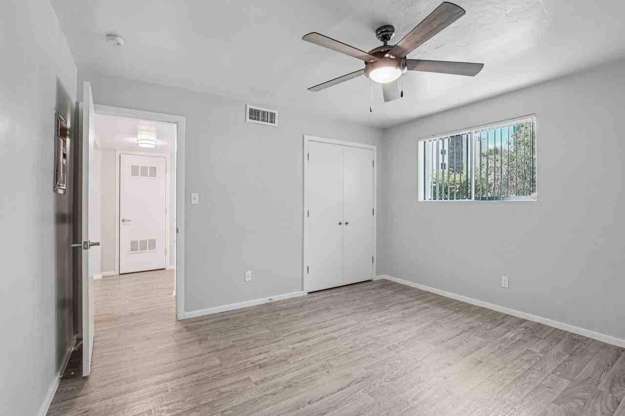 Marquee Apartments - Photo 6 of 9