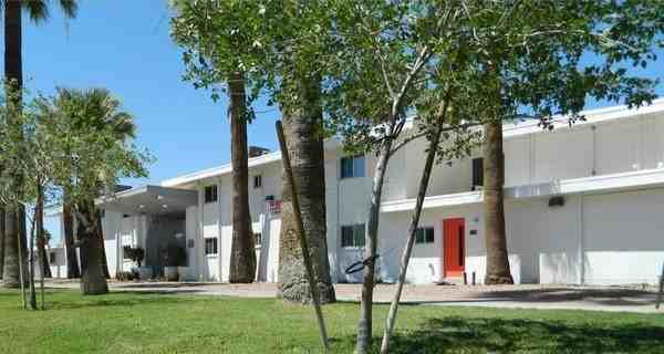 Marquee Apartments - Photo 5 of 9