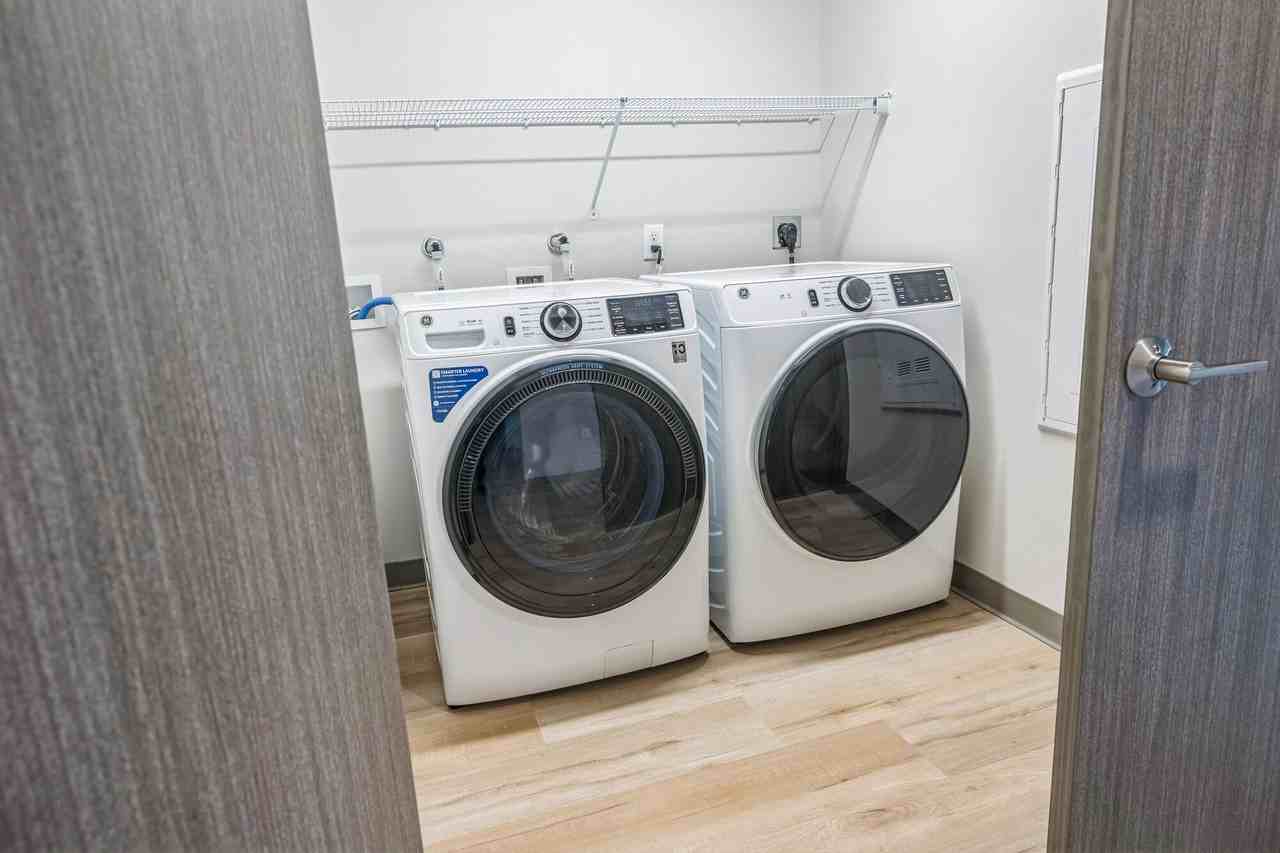 Park Ridge Cottages - Photo 2 of 29