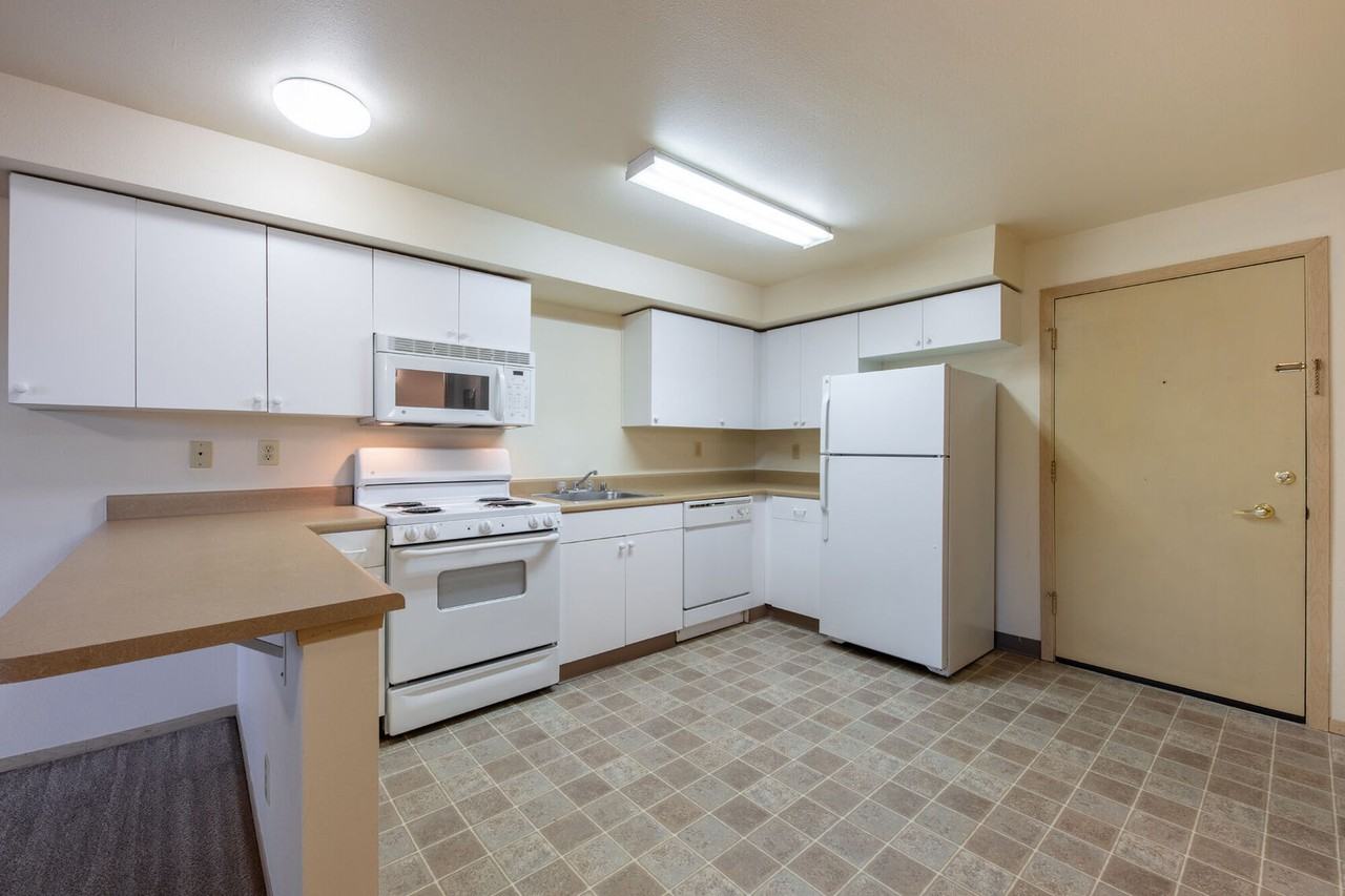 Crest View West - Photo 2 of 32