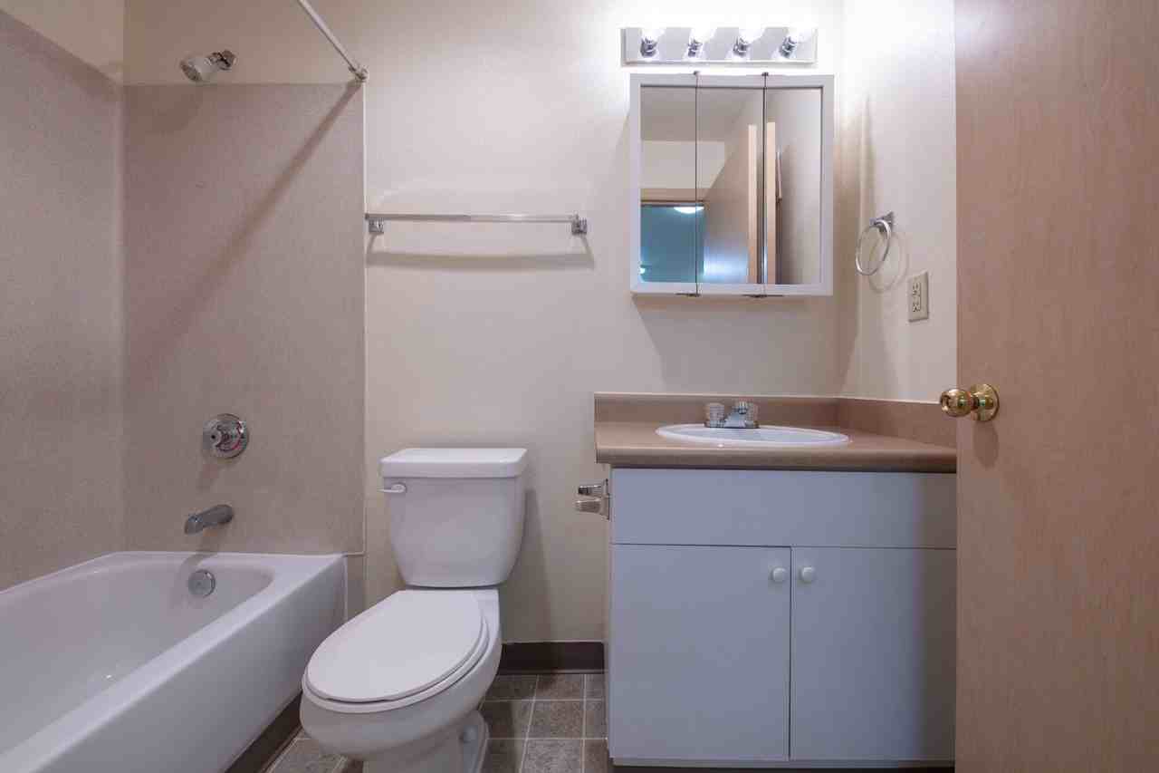 Crest View West - Photo 6 of 32