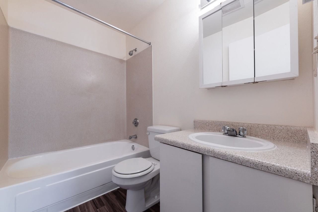 Crest View West - Photo 7 of 32