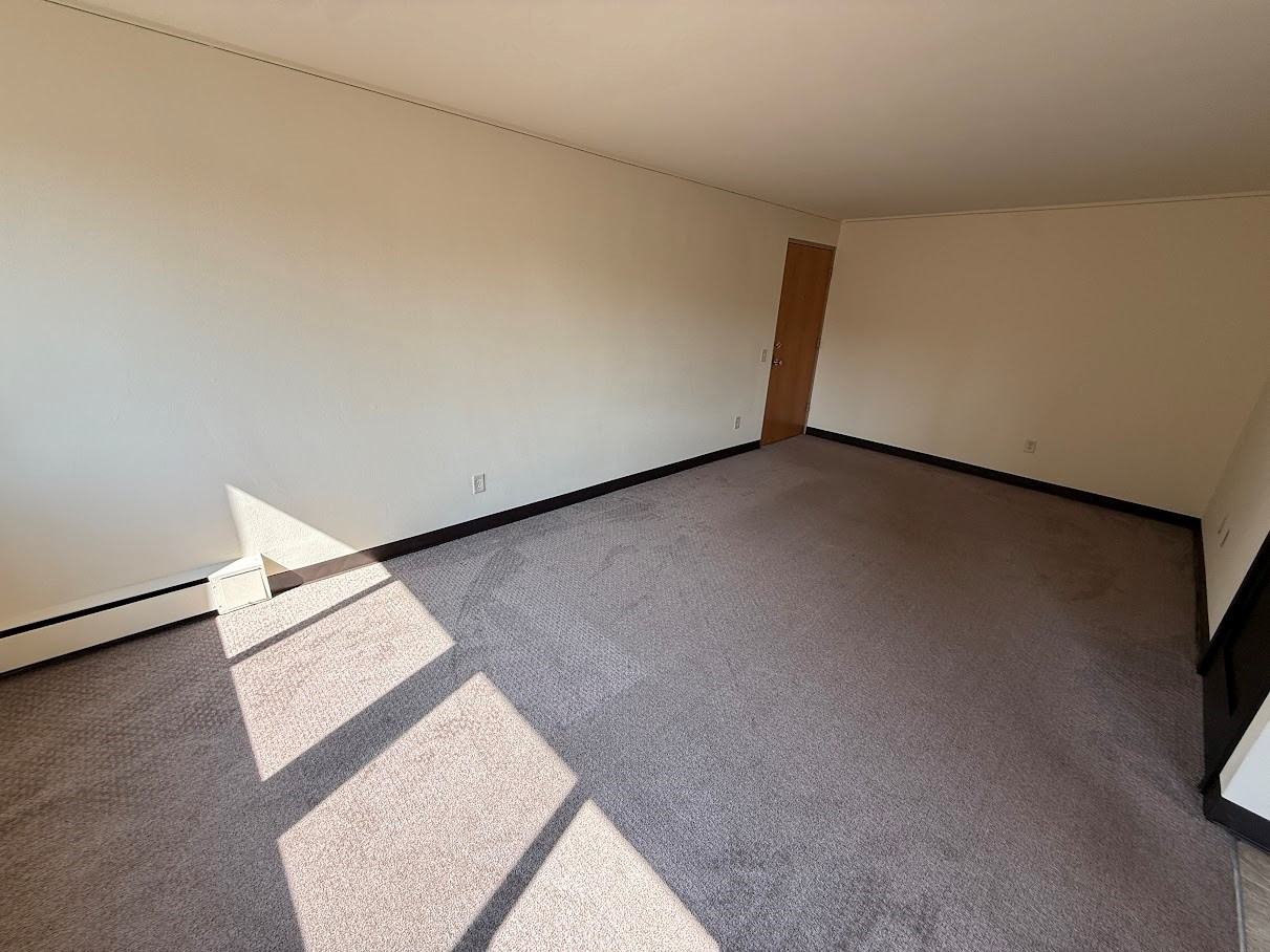 241 Langdon - Photo 6 of 42