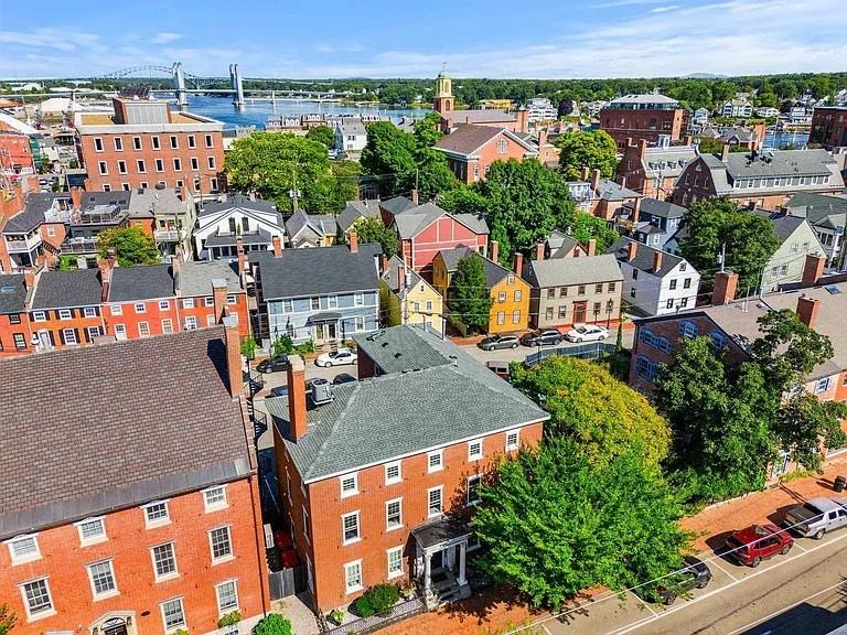 147 State Street - Photo 2 of 21