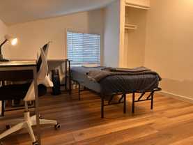 9256 21st Ave Sw - Photo 1 of 1