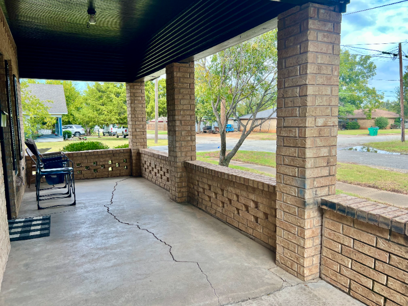 415 N California St - Photo 3 of 12