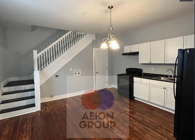 403 North Hamilton Avenue - Photo 2 of 10