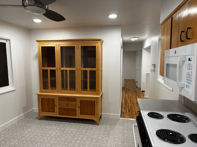 2022 E. Woodlawn #2022 - Photo 5 of 12