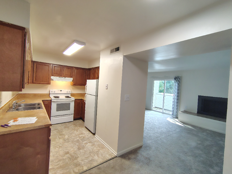 600 Reusens Rd #D38 - Photo 2 of 10