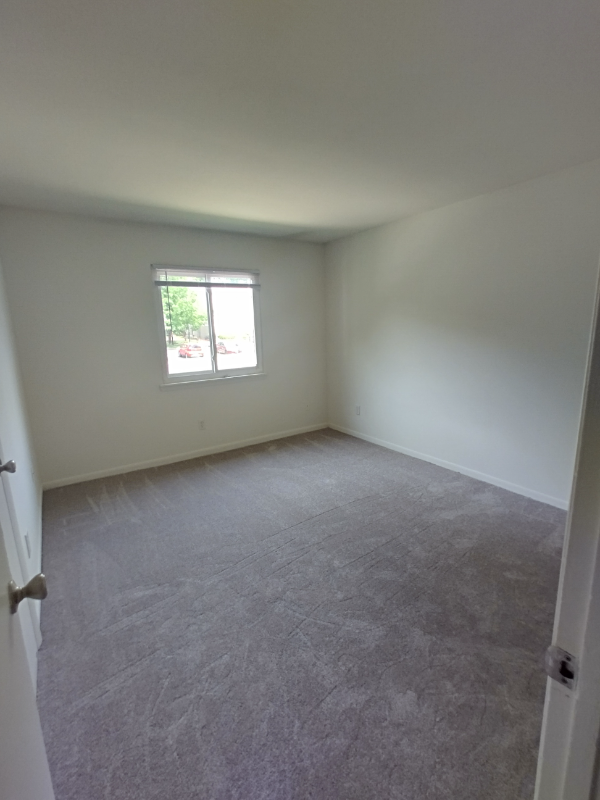 600 Reusens Rd #D38 - Photo 4 of 10