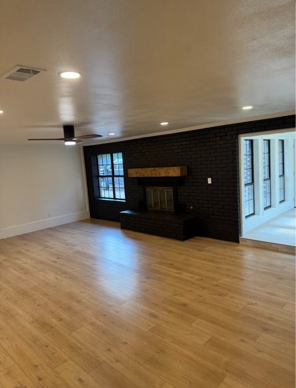 1062 Binns Dr - Photo 3 of 11