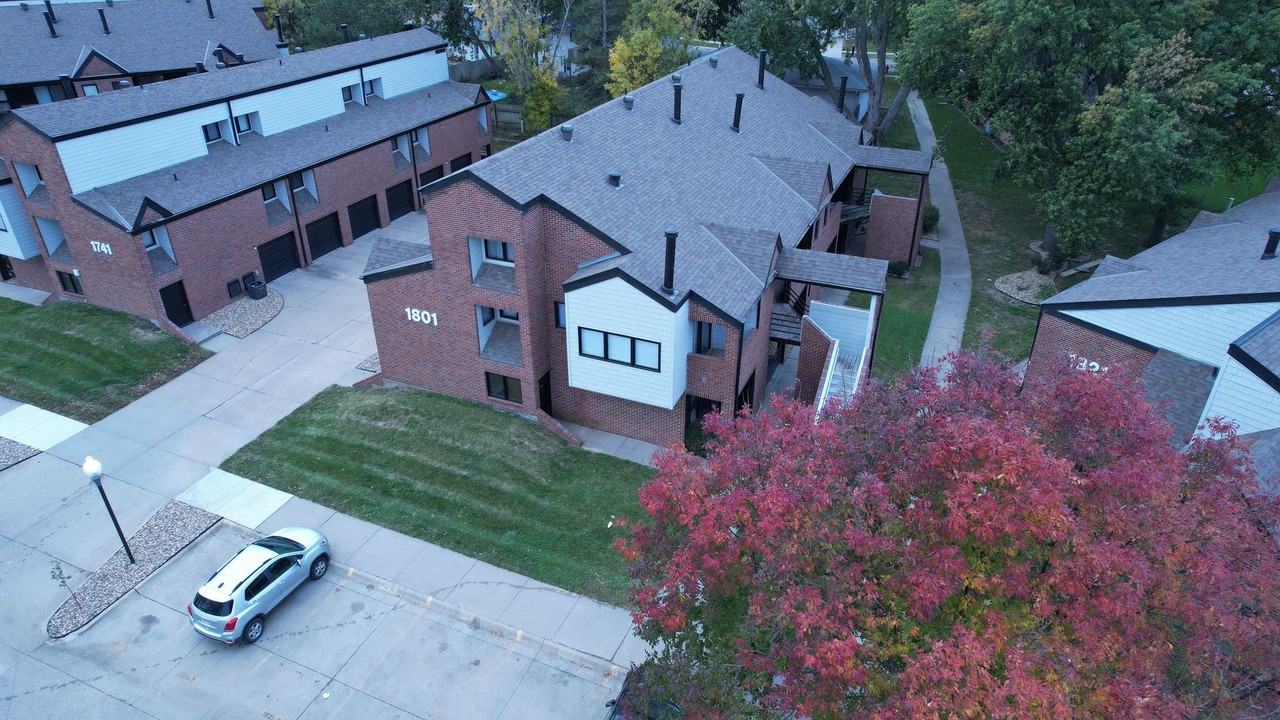 1801 1801 Ridgehaven Ct-4 #4 - Photo 7 of 42