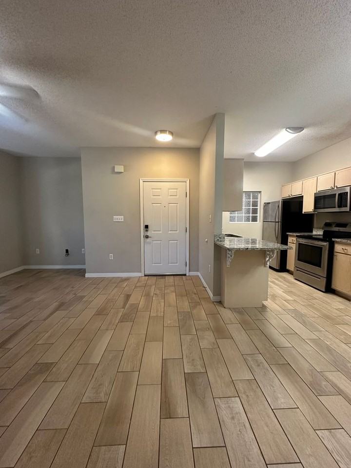 1501 North Partin Drive - Photo 5 of 20