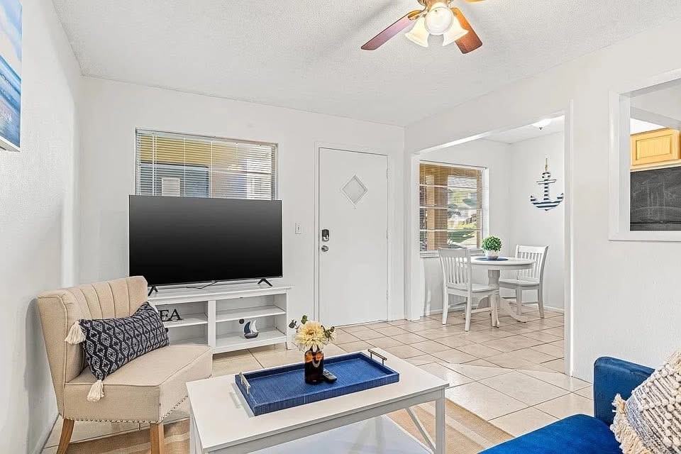 439 S Paula Dr #104 - Photo 5 of 23