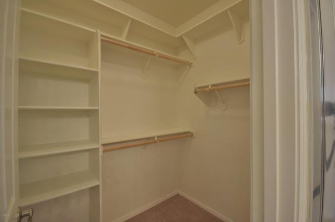 1647 S 170th Ave #NA - Photo 5 of 18