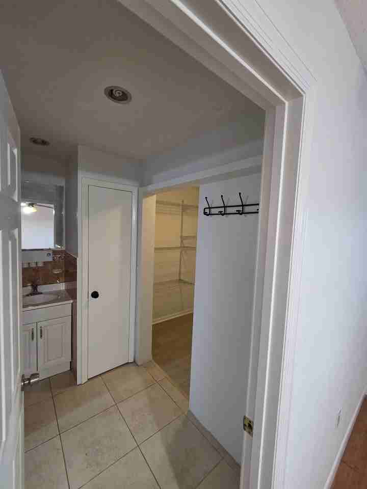 606 Lakespur Lane #NA - Photo 4 of 20