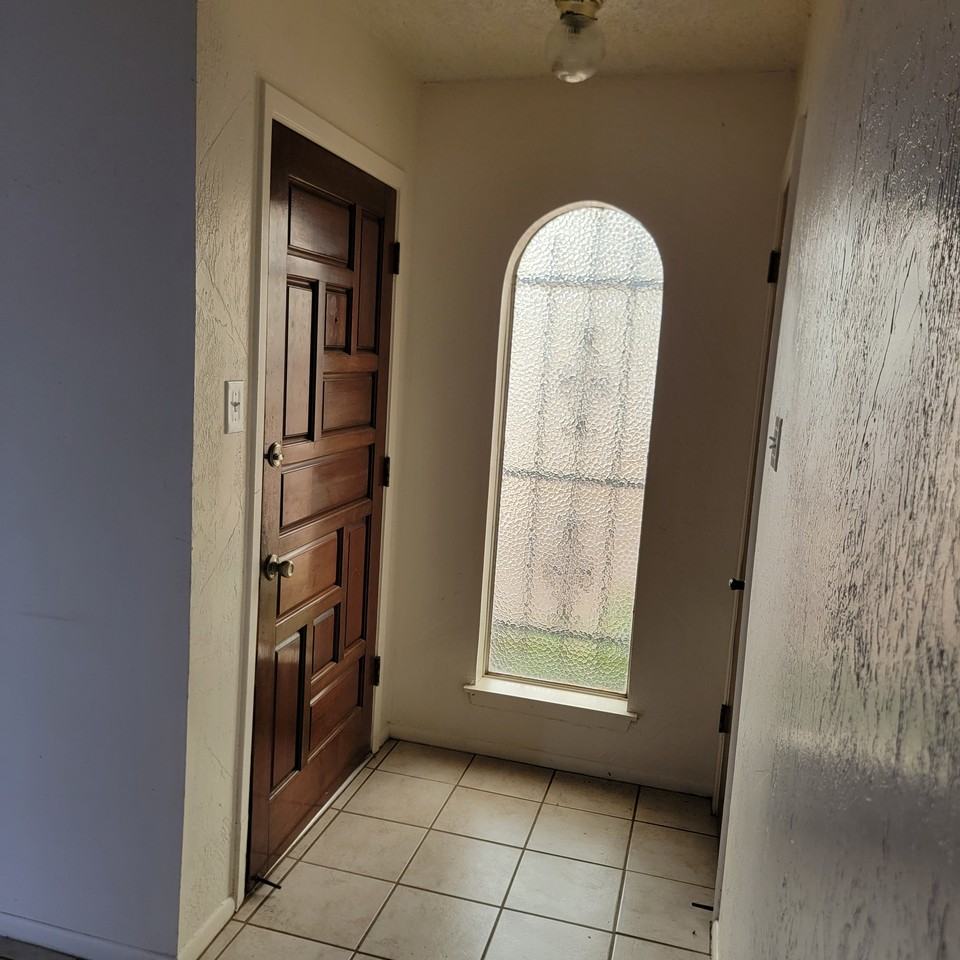 3326 Scenic Ln Apt A #NA - Photo 4 of 18