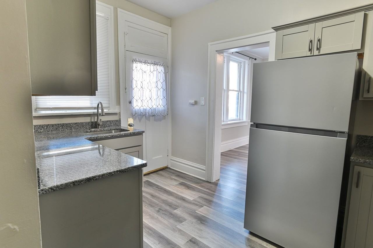 2020 N 3rd St - Photo 5 of 34