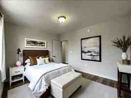 featured image of 201 E Cottage Pl