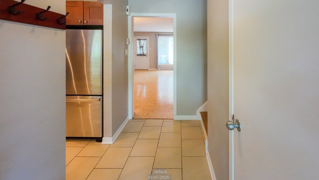 1342 Cedarcroft Crescent - Photo 7 of 31
