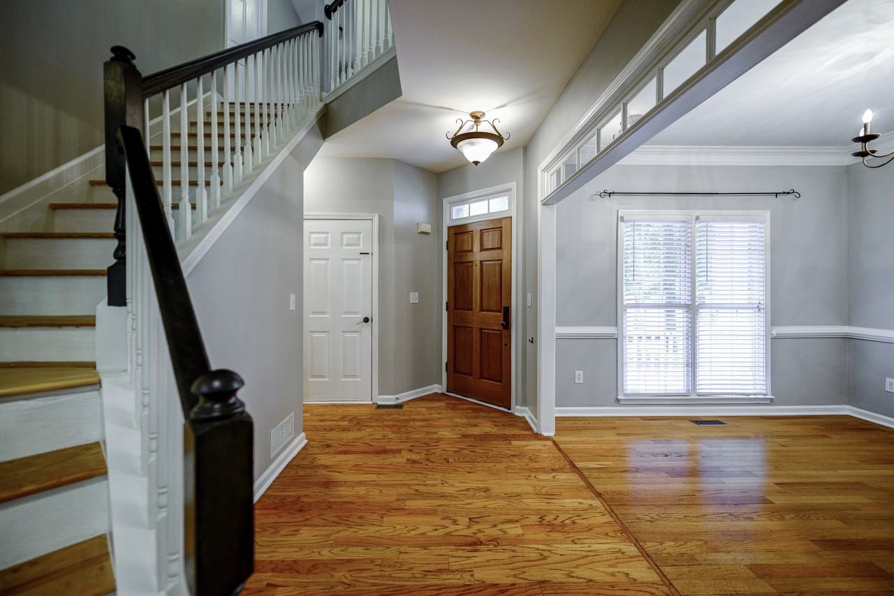 3627 Chestnut Dr #NA - Photo 3 of 34