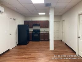 featured image of 415 Devonia St