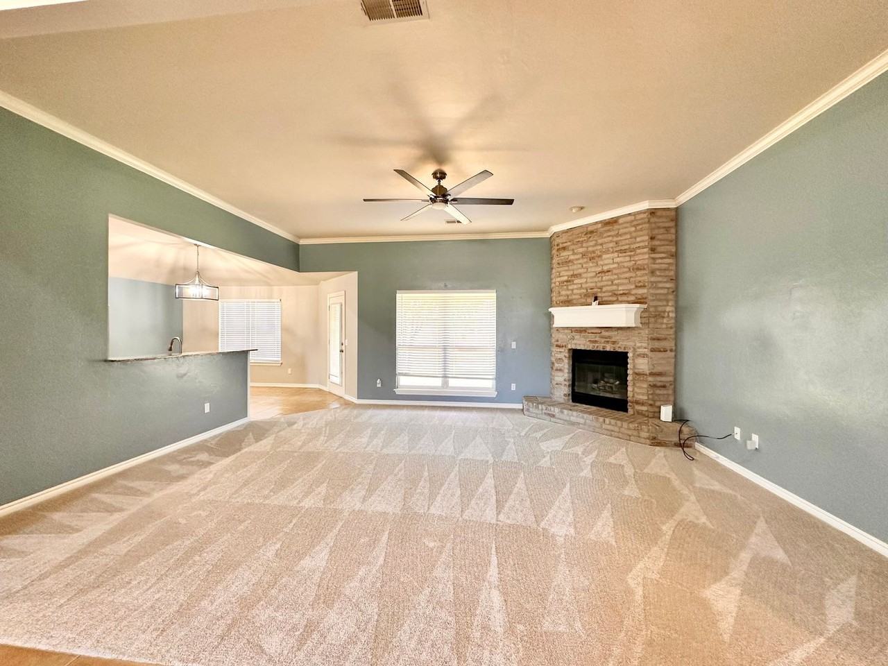 14001 Korbyn Drive - Photo 4 of 28