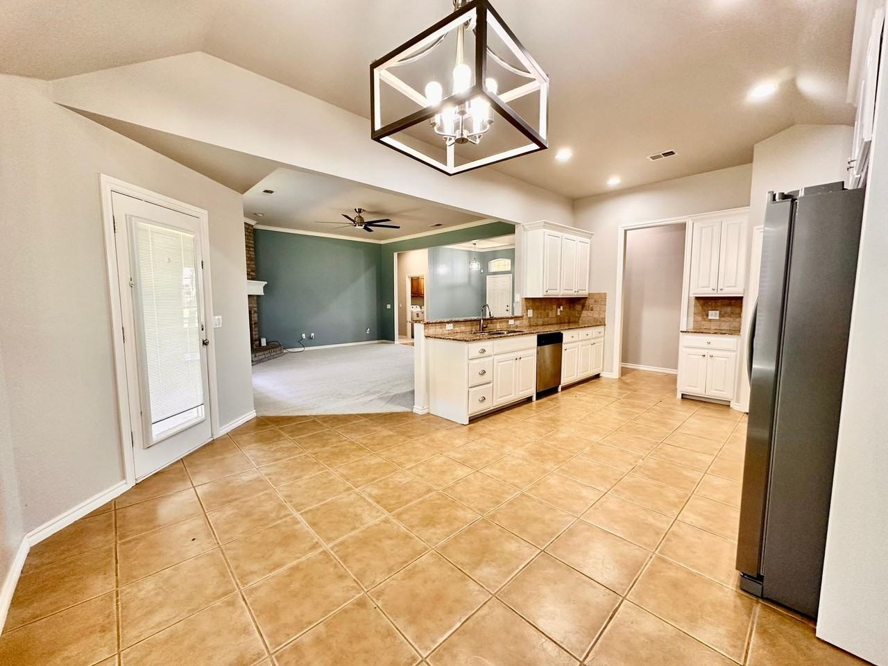 14001 Korbyn Drive - Photo 7 of 28