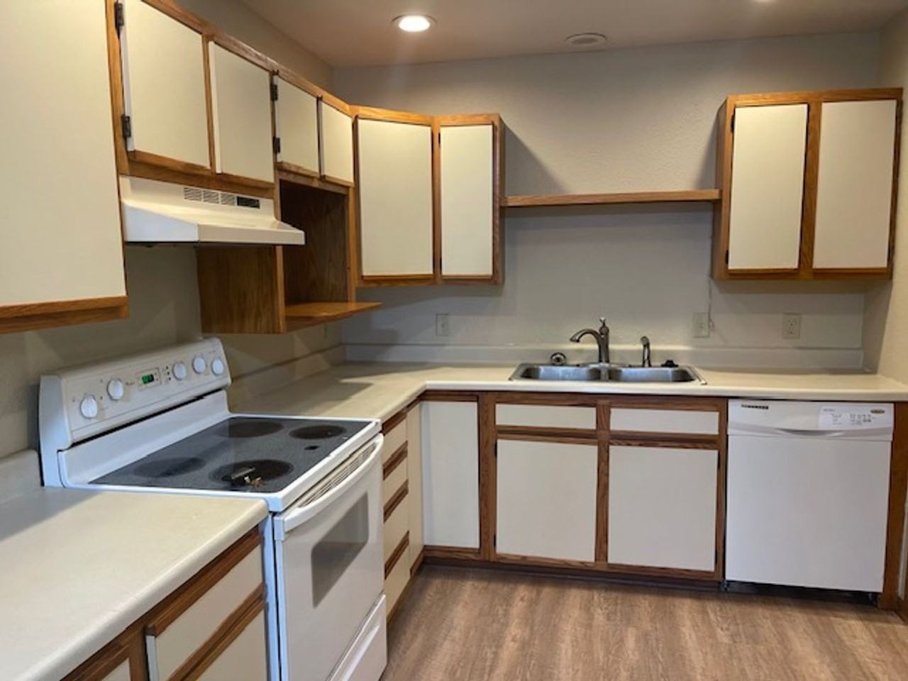 108 W Olive St - Photo 7 of 12