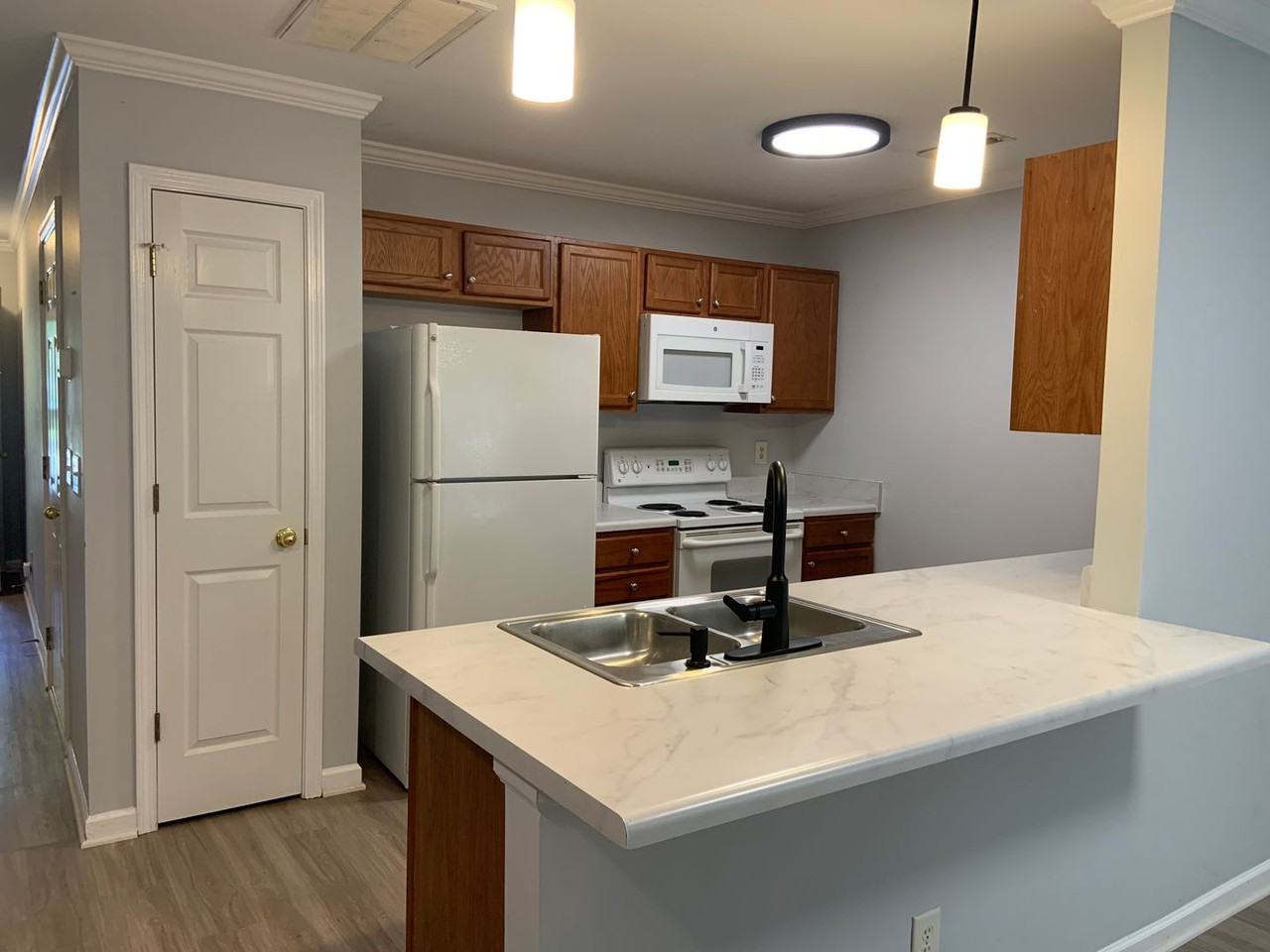 3111 Alder Way - Photo 4 of 15