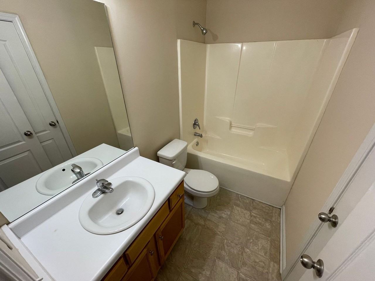 219 Fern Ridge Court - Photo 7 of 16