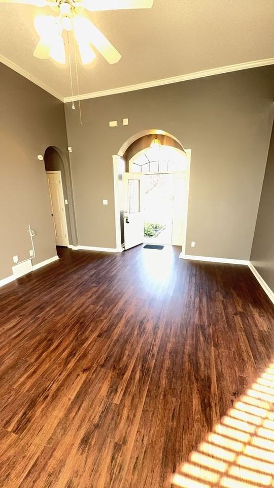 5056 Sawyer Lake Drive - Photo 6 of 12