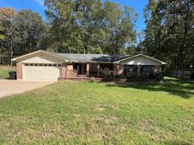 16 Eastwood Dr - Photo 1 of 1