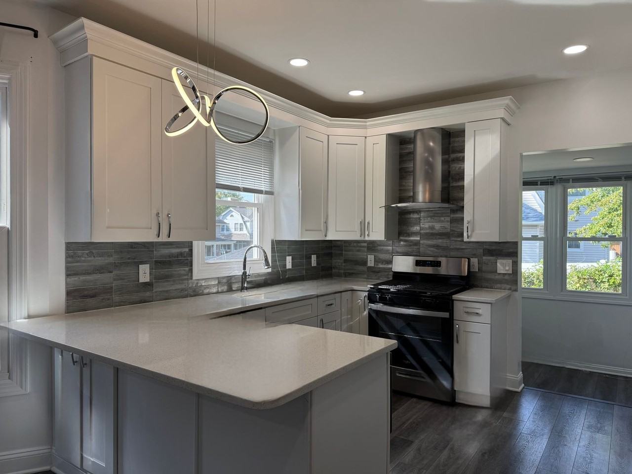 31 Vanderbeck Place - Photo 5 of 15