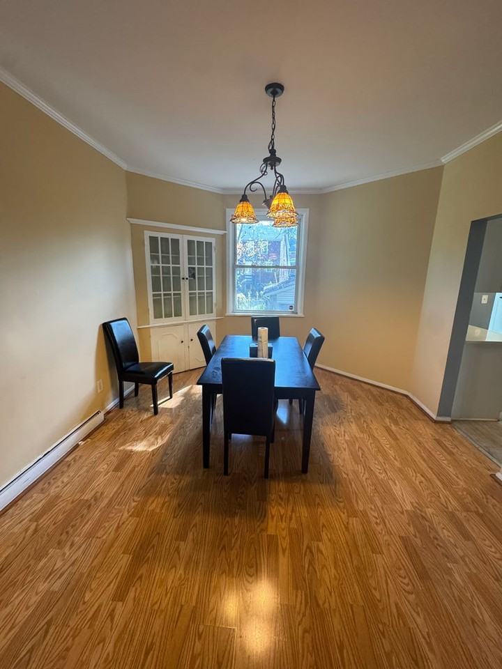 6332 Phillips Avenue - Photo 7 of 41