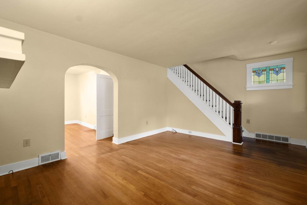 1410 Chelton Ave - Photo 7 of 26