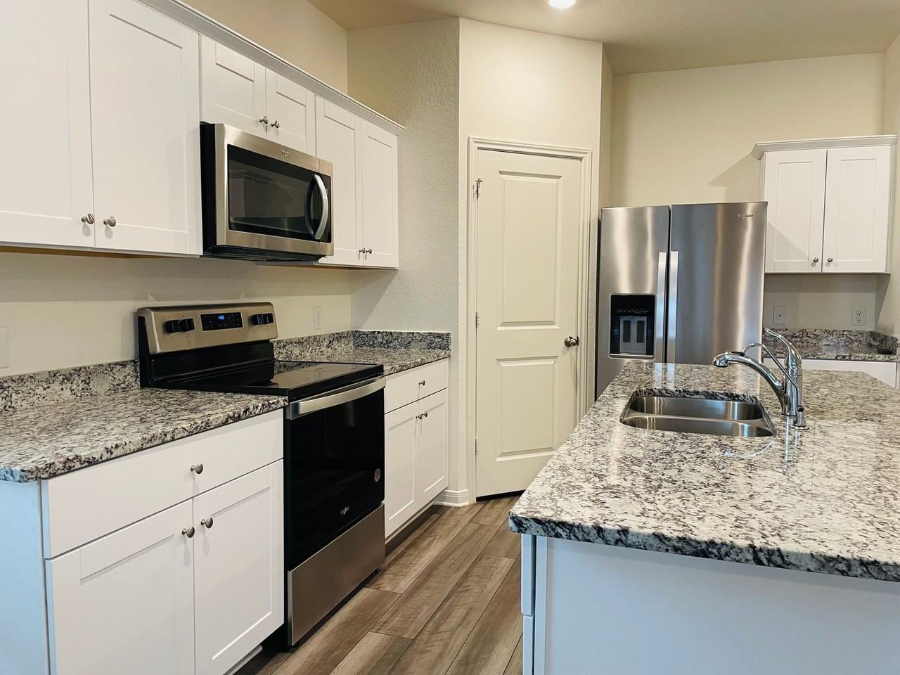 7434 Cheetah Pass - Photo 6 of 16