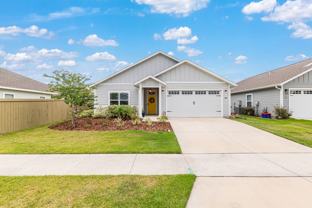 1425 Sw 67th Dr - Photo 1 of 1