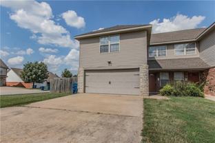 3206 Sw Deerfield Blvd #1 - Photo 1 of 1