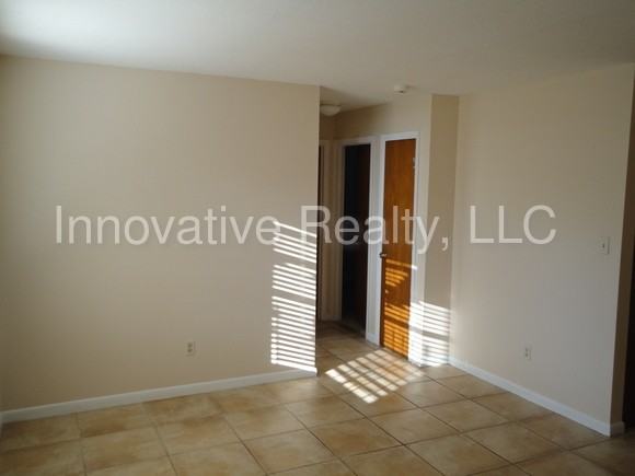 1609 Hinckley Rd - Photo 3 of 14