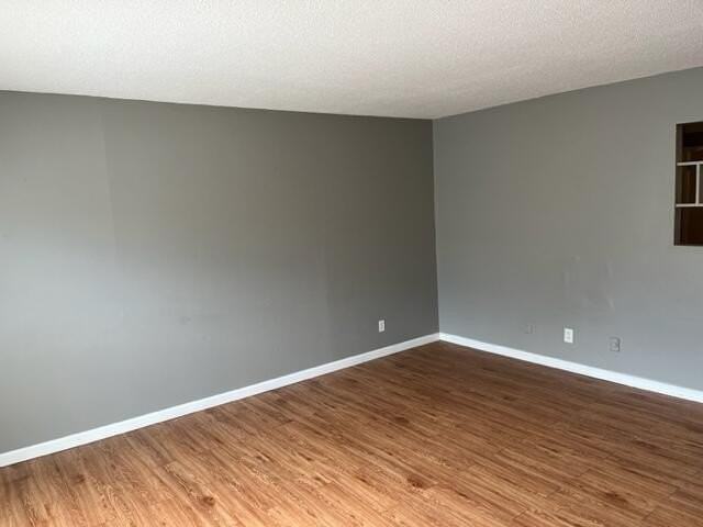 4797 Forest Wood Ln - Photo 5 of 8