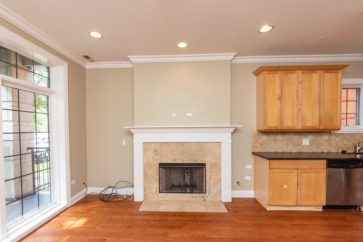 6217 S Kimbark Ave #3S - Photo 3 of 23