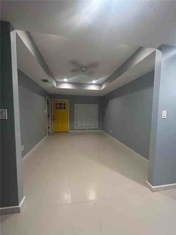 3229 Sarita St - Photo 3 of 6